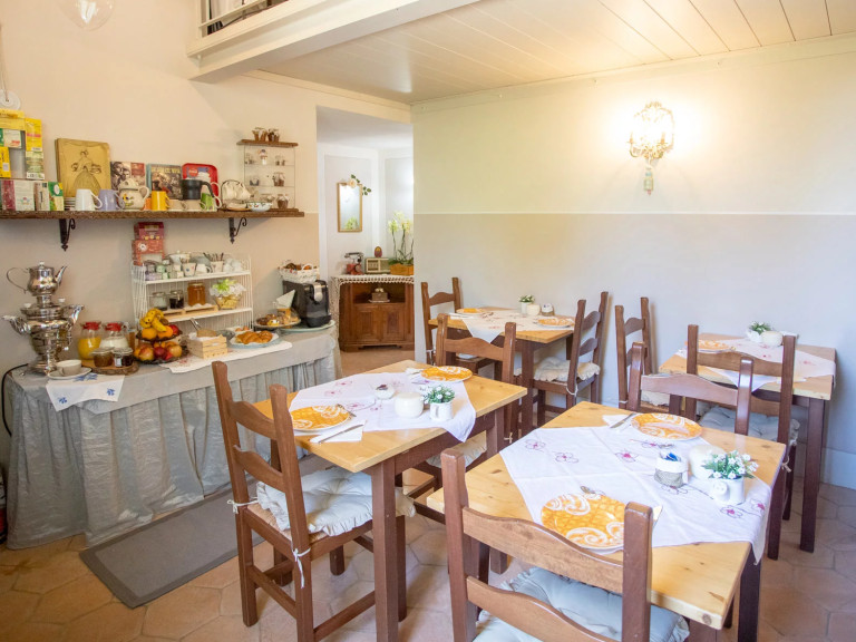 media.Slide-Colazione4Antico-Casale-Cesenatico