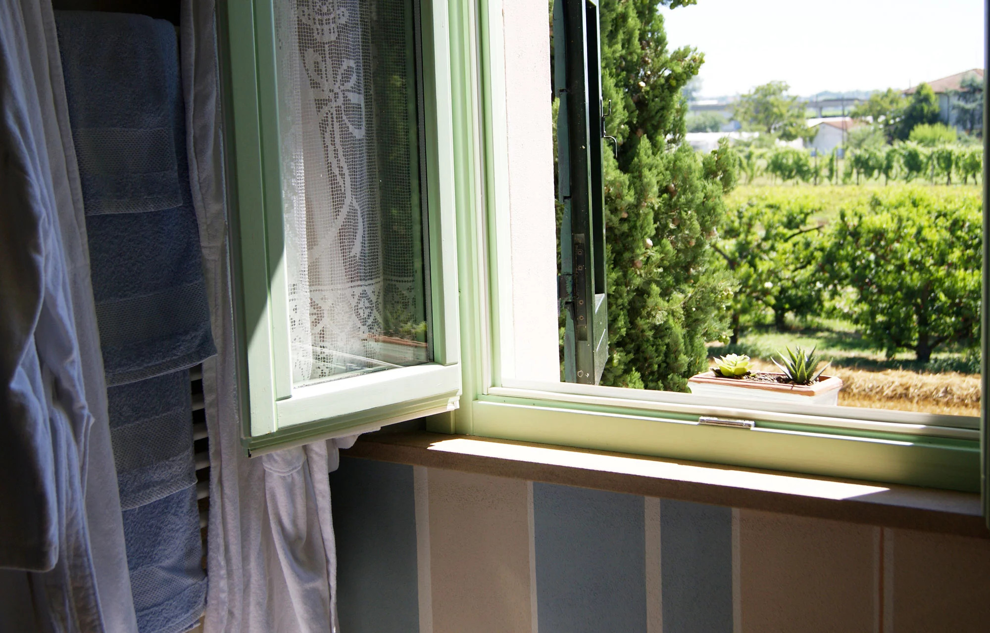 media.Slide-CameraArmonia4Antico-Casale-Cesenatico